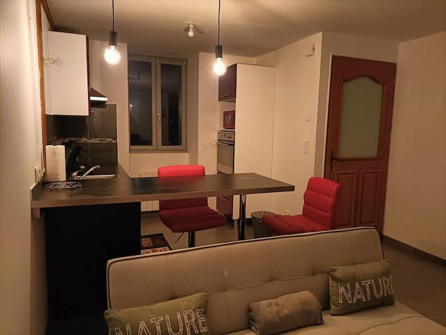 La Maison Du Bonheur Saint-Germain-Laval  Buitenkant foto